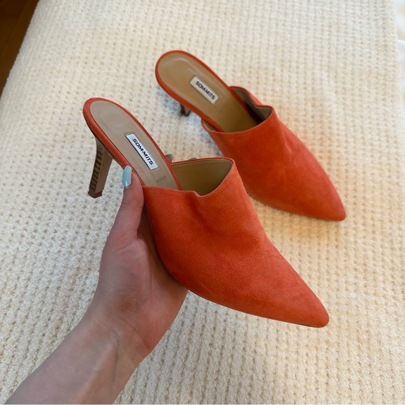 Sommits Shoes - Sommits coral spanish suede heels sz 39